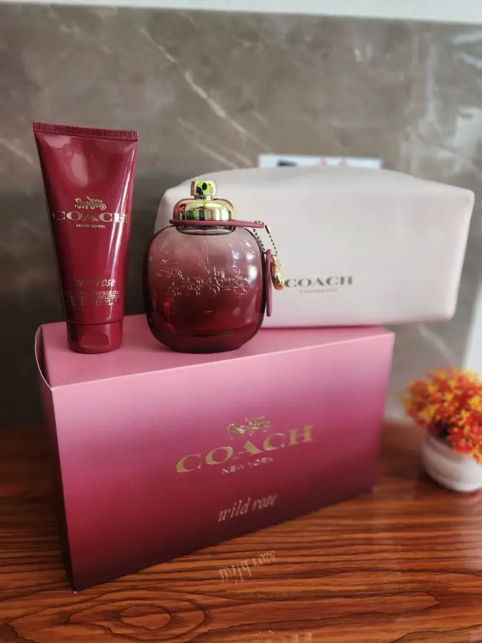 Set de regalo Coach Wild Rose