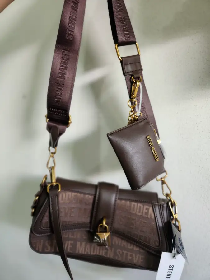 Carteras en diversos estilos y colores 😍